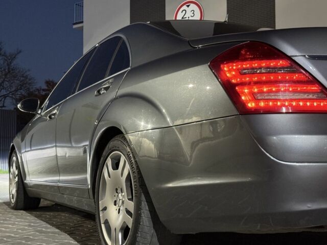 Мерседес С Клас 2008 у Ужгороді на Automoto.ua Сірий Мерседес С Клас, об'ємом двигуна 3 л та пробігом 231 тис. км за 10700 $, фото 7 на Automoto.ua