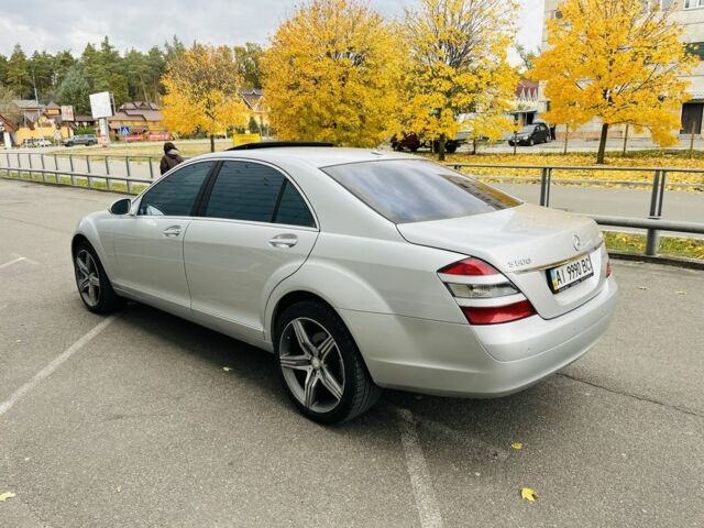 Сірий Мерседес С Клас, об'ємом двигуна 5.5 л та пробігом 238 тис. км за 9800 $, фото 5 на Automoto.ua