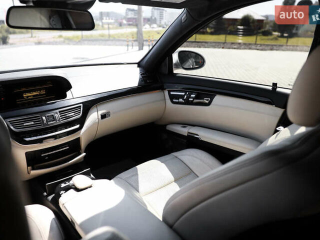 Серый Мерседес С Класс, объемом двигателя 6.2 л и пробегом 177 тыс. км за 15500 $, фото 54 на Automoto.ua