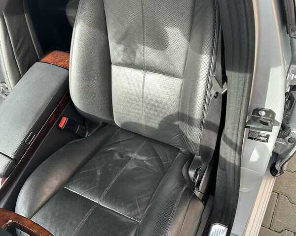 Мерседес С Клас 2008 у Тернополі на Automoto.ua Сірий Мерседес С Клас, об'ємом двигуна 5.5 л та пробігом 225 тис. км за 12500 $, фото 9 на Automoto.ua