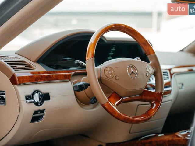 Серый Мерседес С Класс, объемом двигателя 6.21 л и пробегом 34 тыс. км за 80000 $, фото 22 на Automoto.ua