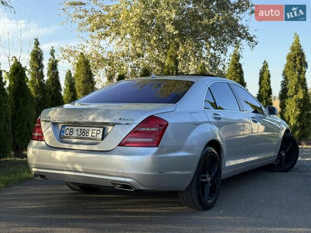 Сірий Мерседес С Клас, об'ємом двигуна 5.5 л та пробігом 218 тис. км за 15500 $, фото 16 на Automoto.ua