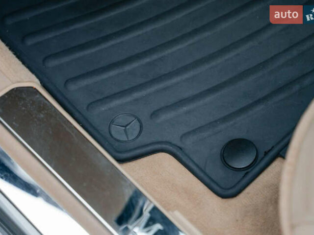 Серый Мерседес С Класс, объемом двигателя 6.21 л и пробегом 34 тыс. км за 80000 $, фото 33 на Automoto.ua