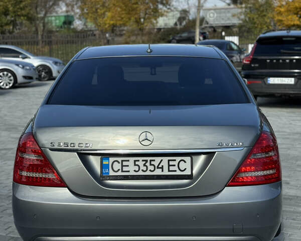 Серый Мерседес С Класс, объемом двигателя 3 л и пробегом 255 тыс. км за 18500 $, фото 4 на Automoto.ua