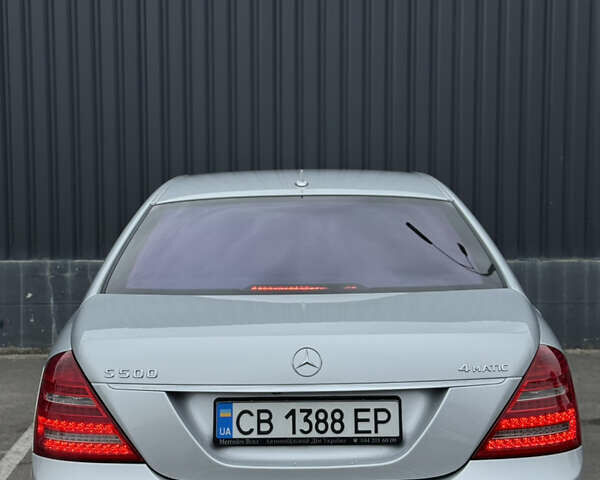 Сірий Мерседес С Клас, об'ємом двигуна 5.46 л та пробігом 218 тис. км за 13200 $, фото 5 на Automoto.ua