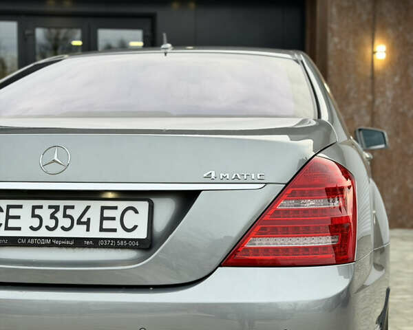Сірий Мерседес С Клас, об'ємом двигуна 3 л та пробігом 255 тис. км за 16300 $, фото 20 на Automoto.ua