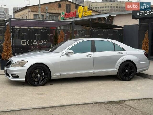 Сірий Мерседес С Клас, об'ємом двигуна 4.66 л та пробігом 195 тис. км за 11500 $, фото 6 на Automoto.ua