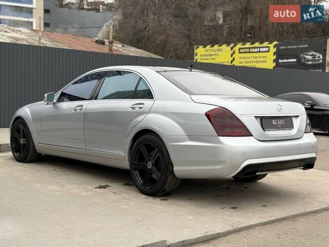 Сірий Мерседес С Клас, об'ємом двигуна 4.66 л та пробігом 195 тис. км за 11500 $, фото 5 на Automoto.ua