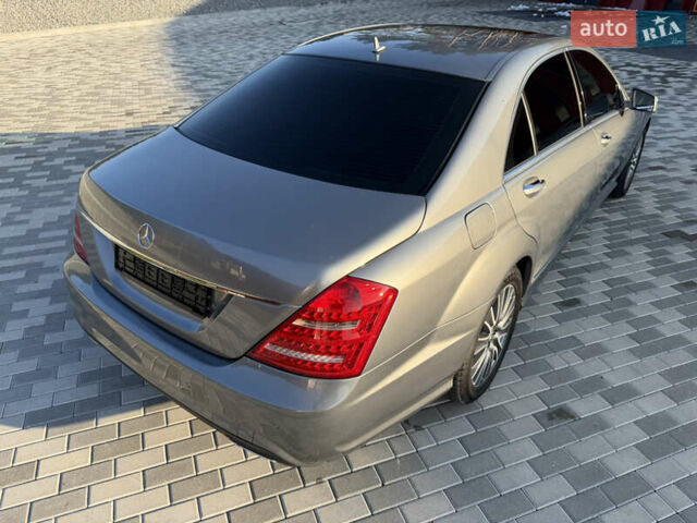 Сірий Мерседес С Клас, об'ємом двигуна 3 л та пробігом 270 тис. км за 19500 $, фото 17 на Automoto.ua