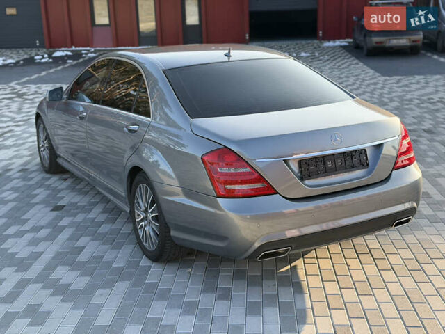 Сірий Мерседес С Клас, об'ємом двигуна 3 л та пробігом 270 тис. км за 19500 $, фото 7 на Automoto.ua