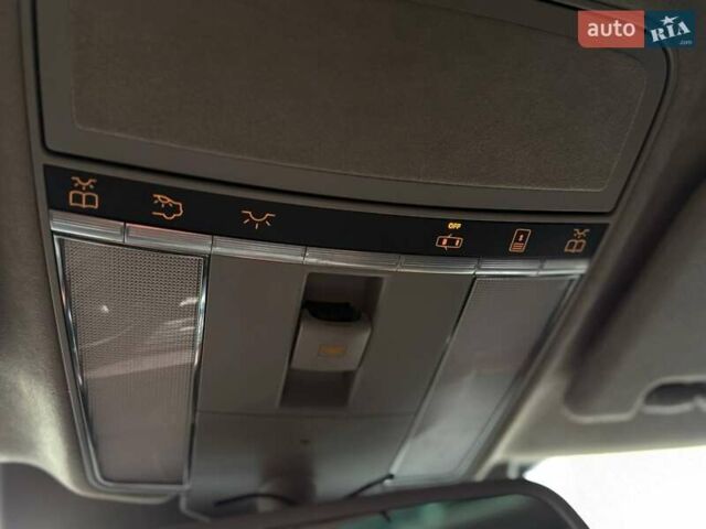 Сірий Мерседес С Клас, об'ємом двигуна 4.66 л та пробігом 195 тис. км за 11500 $, фото 36 на Automoto.ua