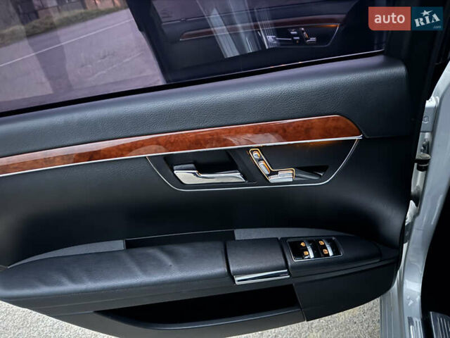 Серый Мерседес С Класс, объемом двигателя 2.14 л и пробегом 255 тыс. км за 16500 $, фото 14 на Automoto.ua