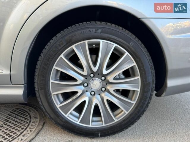 Сірий Мерседес С Клас, об'ємом двигуна 3 л та пробігом 272 тис. км за 21700 $, фото 8 на Automoto.ua