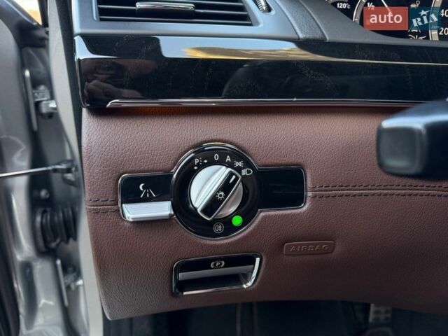 Сірий Мерседес С Клас, об'ємом двигуна 3 л та пробігом 272 тис. км за 21700 $, фото 13 на Automoto.ua