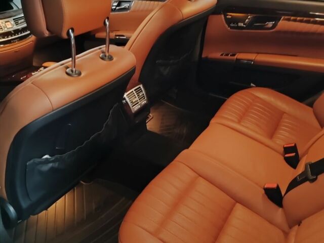 Серый Мерседес С Класс, объемом двигателя 4.7 л и пробегом 219 тыс. км за 24000 $, фото 11 на Automoto.ua