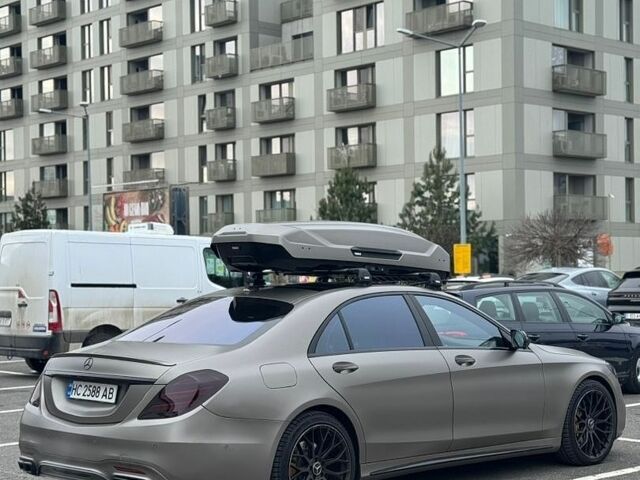 Серый Мерседес С Класс, объемом двигателя 4.66 л и пробегом 130 тыс. км за 27000 $, фото 3 на Automoto.ua