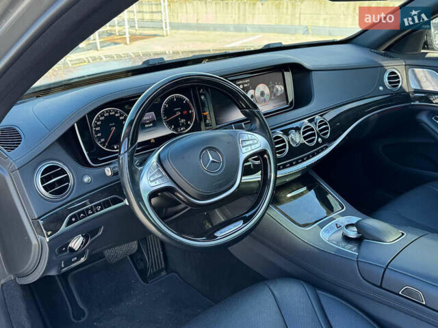 Серый Мерседес С Класс, объемом двигателя 3 л и пробегом 102 тыс. км за 37000 $, фото 3 на Automoto.ua