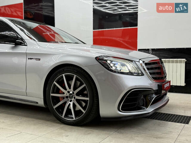 Серый Мерседес С Класс, объемом двигателя 4.66 л и пробегом 95 тыс. км за 39000 $, фото 3 на Automoto.ua