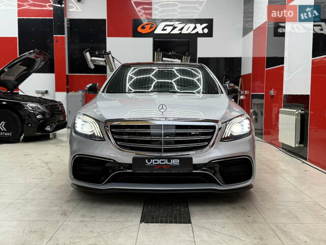 Серый Мерседес С Класс, объемом двигателя 4.66 л и пробегом 95 тыс. км за 39000 $, фото 1 на Automoto.ua