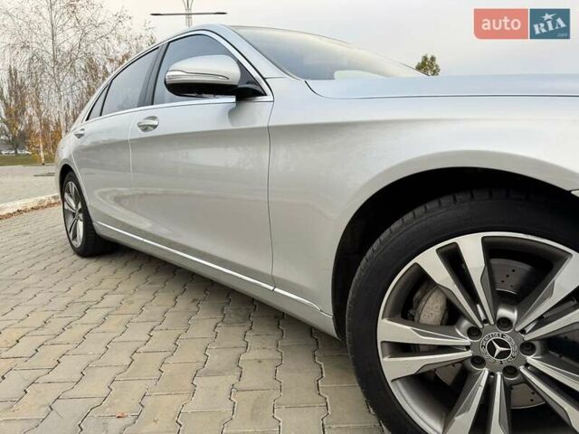 Сірий Мерседес С Клас, об'ємом двигуна 4.7 л та пробігом 115 тис. км за 35500 $, фото 17 на Automoto.ua