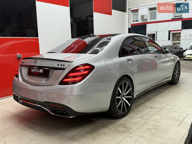 Серый Мерседес С Класс, объемом двигателя 4.66 л и пробегом 95 тыс. км за 39000 $, фото 4 на Automoto.ua