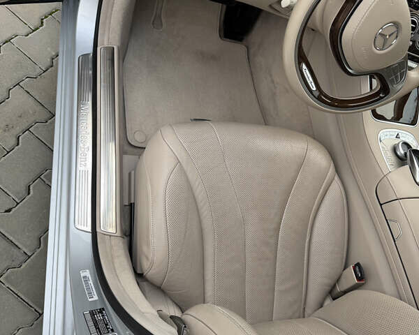 Сірий Мерседес С Клас, об'ємом двигуна 4.7 л та пробігом 115 тис. км за 35500 $, фото 12 на Automoto.ua