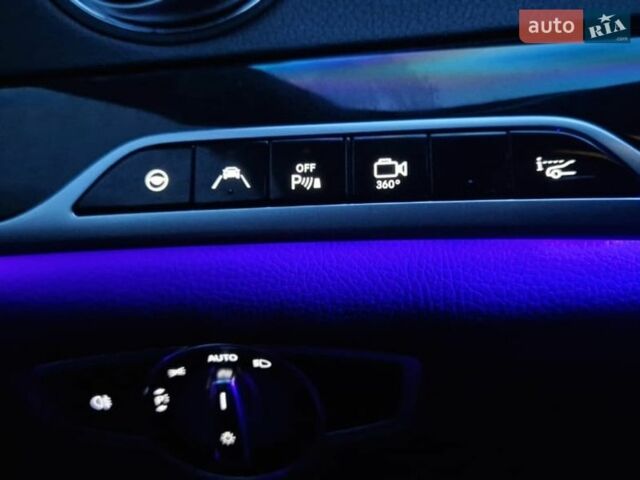 Сірий Мерседес С Клас, об'ємом двигуна 2.99 л та пробігом 226 тис. км за 35300 $, фото 16 на Automoto.ua