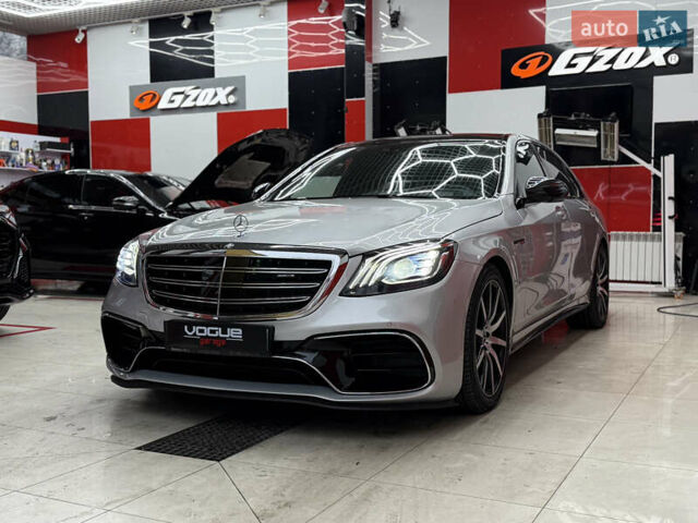 Серый Мерседес С Класс, объемом двигателя 4.66 л и пробегом 95 тыс. км за 39000 $, фото 2 на Automoto.ua