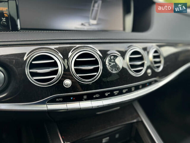 Серый Мерседес С Класс, объемом двигателя 3 л и пробегом 80 тыс. км за 41800 $, фото 38 на Automoto.ua