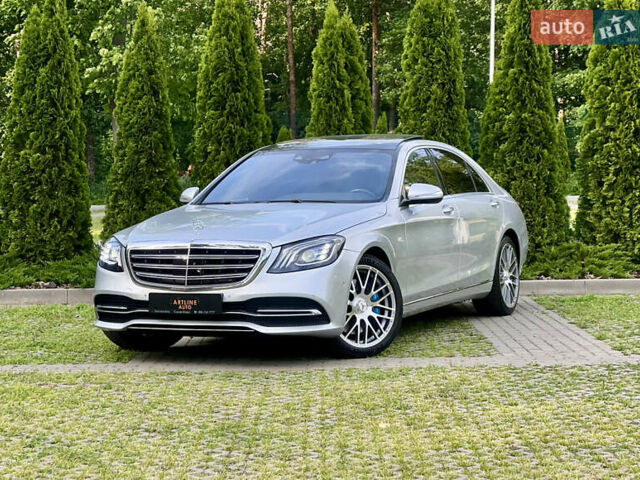 Серый Мерседес С Класс, объемом двигателя 3 л и пробегом 80 тыс. км за 41800 $, фото 1 на Automoto.ua