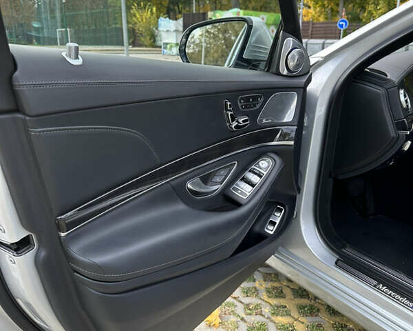 Серый Мерседес С Класс, объемом двигателя 3 л и пробегом 60 тыс. км за 43000 $, фото 9 на Automoto.ua