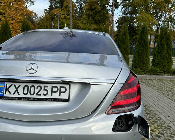 Серый Мерседес С Класс, объемом двигателя 3 л и пробегом 60 тыс. км за 43000 $, фото 27 на Automoto.ua