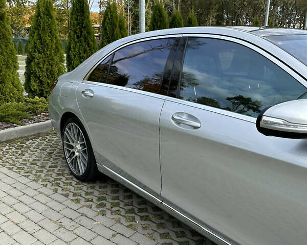 Серый Мерседес С Класс, объемом двигателя 3 л и пробегом 60 тыс. км за 43000 $, фото 4 на Automoto.ua