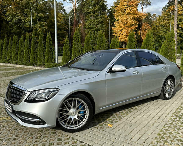 Серый Мерседес С Класс, объемом двигателя 3 л и пробегом 60 тыс. км за 43000 $, фото 12 на Automoto.ua