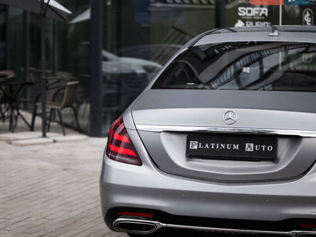 Серый Мерседес С Класс, объемом двигателя 2.99 л и пробегом 225 тыс. км за 36500 $, фото 26 на Automoto.ua