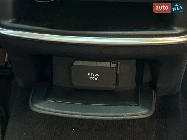 Серый Мерседес С Класс, объемом двигателя 2.99 л и пробегом 225 тыс. км за 36500 $, фото 75 на Automoto.ua