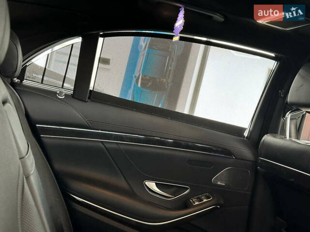 Серый Мерседес С Класс, объемом двигателя 2.99 л и пробегом 225 тыс. км за 36500 $, фото 51 на Automoto.ua