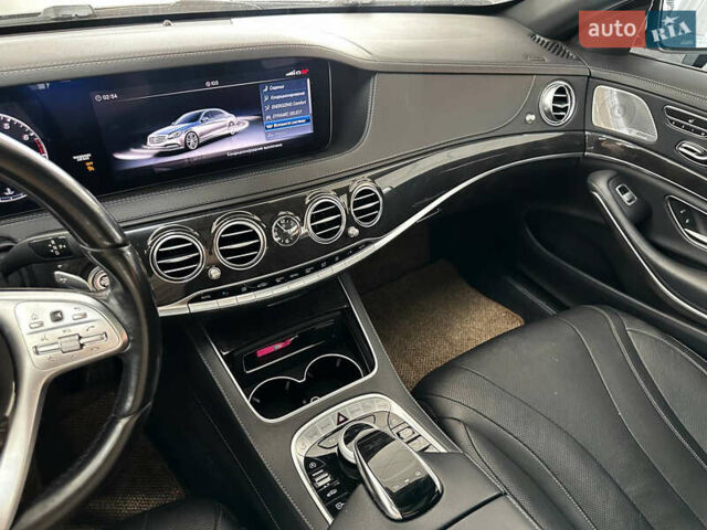 Серый Мерседес С Класс, объемом двигателя 2.99 л и пробегом 225 тыс. км за 36500 $, фото 45 на Automoto.ua