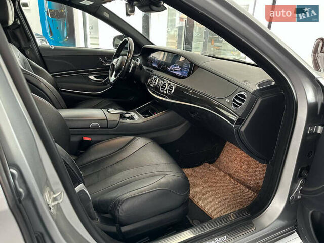 Серый Мерседес С Класс, объемом двигателя 2.99 л и пробегом 225 тыс. км за 36500 $, фото 56 на Automoto.ua