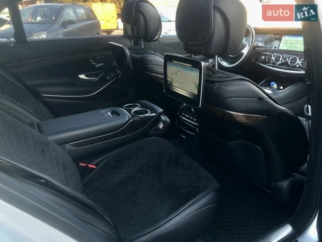 Сірий Мерседес С Клас, об'ємом двигуна 4.66 л та пробігом 131 тис. км за 55500 $, фото 2 на Automoto.ua