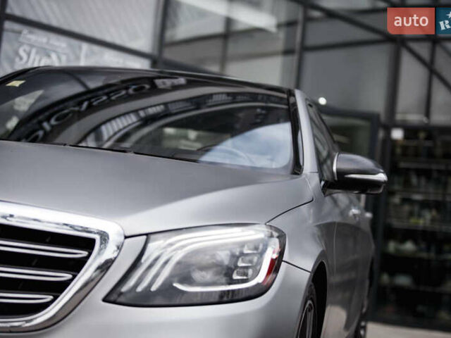 Серый Мерседес С Класс, объемом двигателя 2.99 л и пробегом 225 тыс. км за 36500 $, фото 11 на Automoto.ua