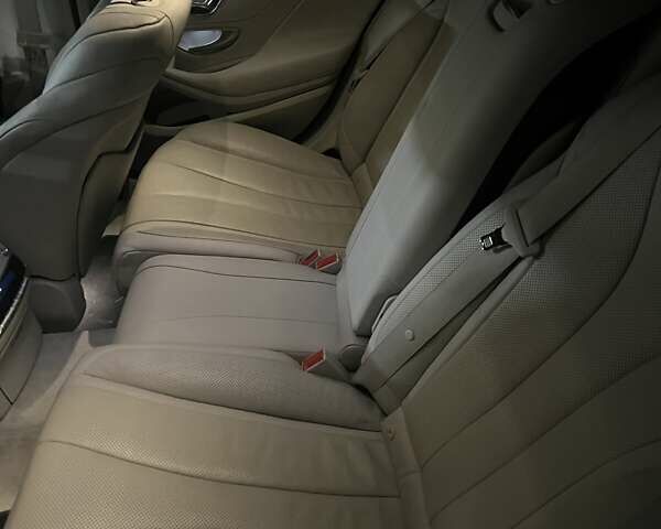 Серый Мерседес С Класс, объемом двигателя 2.99 л и пробегом 258 тыс. км за 54000 $, фото 6 на Automoto.ua