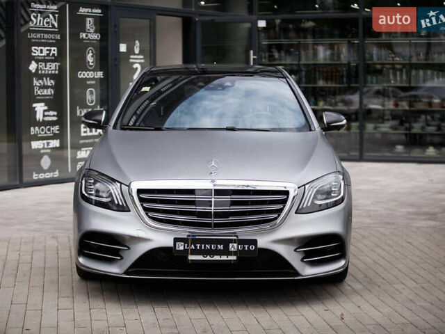 Серый Мерседес С Класс, объемом двигателя 2.99 л и пробегом 225 тыс. км за 36500 $, фото 12 на Automoto.ua