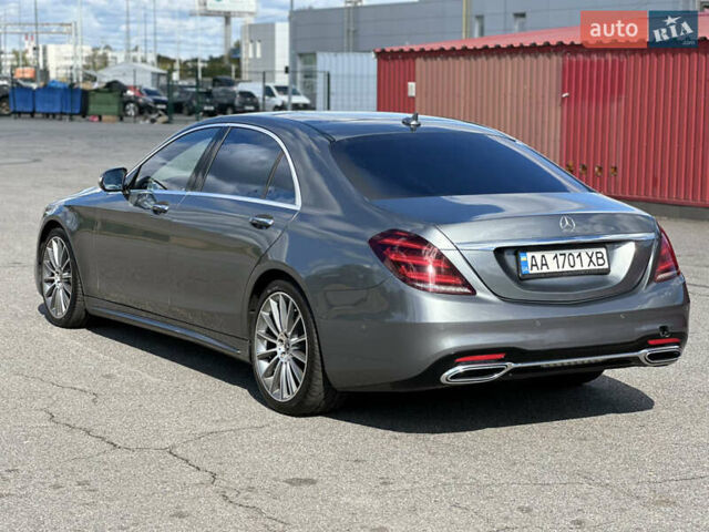 Серый Мерседес С Класс, объемом двигателя 2.93 л и пробегом 62 тыс. км за 62500 $, фото 3 на Automoto.ua