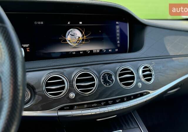 Серый Мерседес С Класс, объемом двигателя 2.93 л и пробегом 138 тыс. км за 59999 $, фото 28 на Automoto.ua