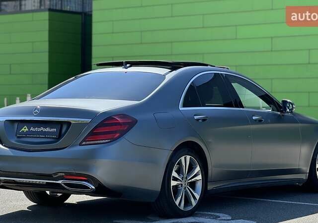 Серый Мерседес С Класс, объемом двигателя 2.93 л и пробегом 138 тыс. км за 65555 $, фото 7 на Automoto.ua