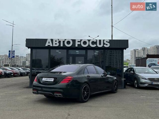 Серый Мерседес С Класс, объемом двигателя 3.98 л и пробегом 121 тыс. км за 48990 $, фото 7 на Automoto.ua