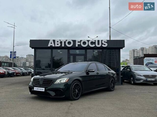 Серый Мерседес С Класс, объемом двигателя 3.98 л и пробегом 121 тыс. км за 48990 $, фото 3 на Automoto.ua
