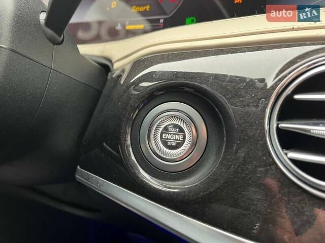 Серый Мерседес С Класс, объемом двигателя 3.98 л и пробегом 121 тыс. км за 48990 $, фото 31 на Automoto.ua