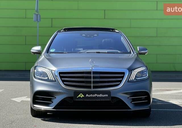 Серый Мерседес С Класс, объемом двигателя 2.93 л и пробегом 138 тыс. км за 65555 $, фото 2 на Automoto.ua